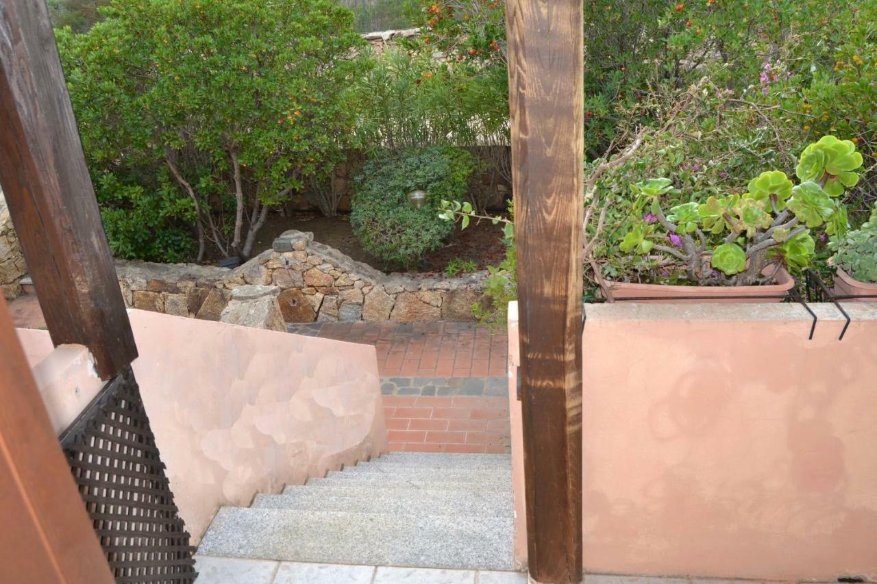 Le Stelle Di Portisco Apartment Exterior photo